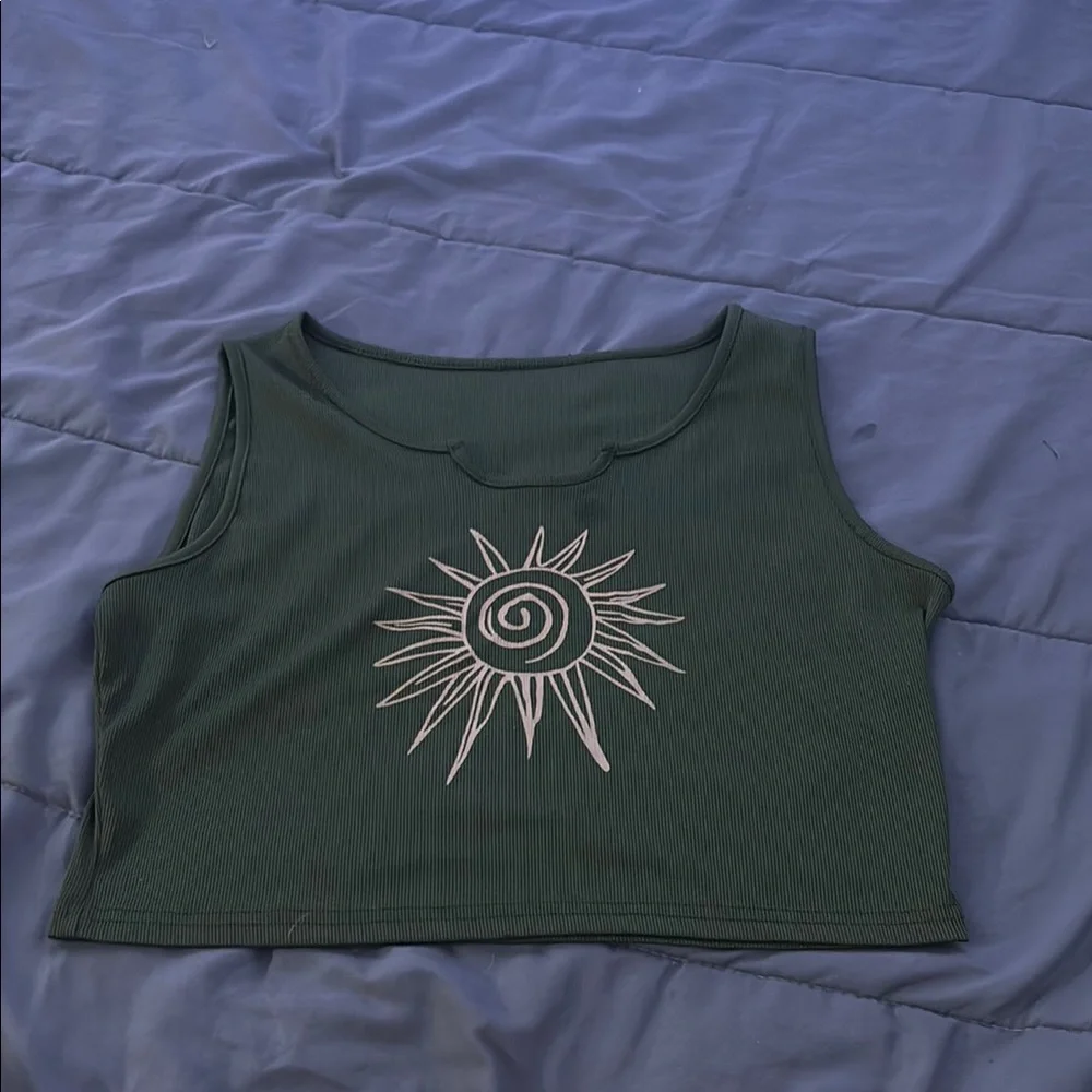 Green Sun-Embroidered Crop Top - Picture 1 of 3